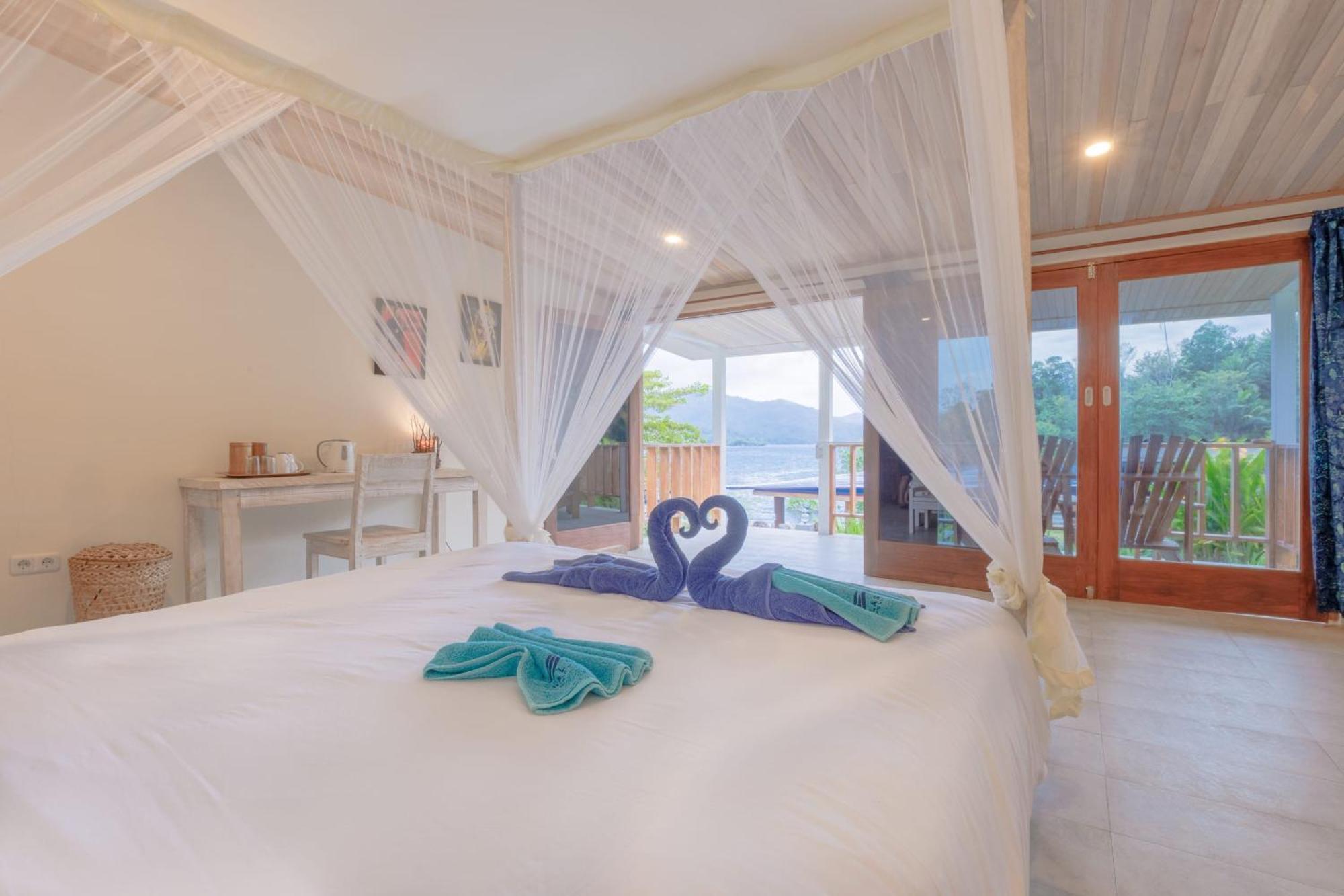 Thalassa Dive Resort Lembeh Airtembaga Екстериор снимка
