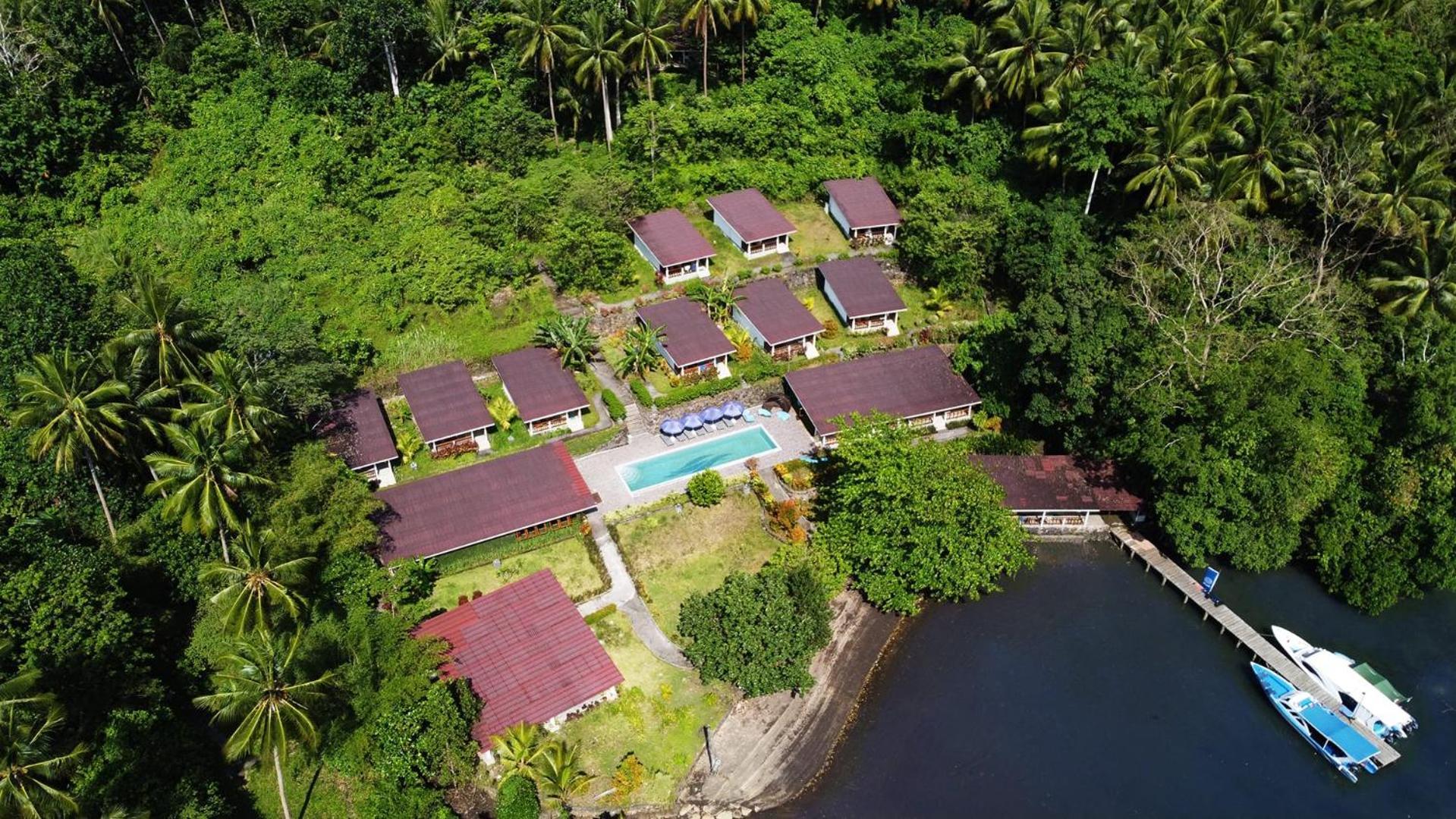 Thalassa Dive Resort Lembeh Airtembaga Екстериор снимка